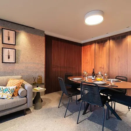 Penthouse Samil Apartment